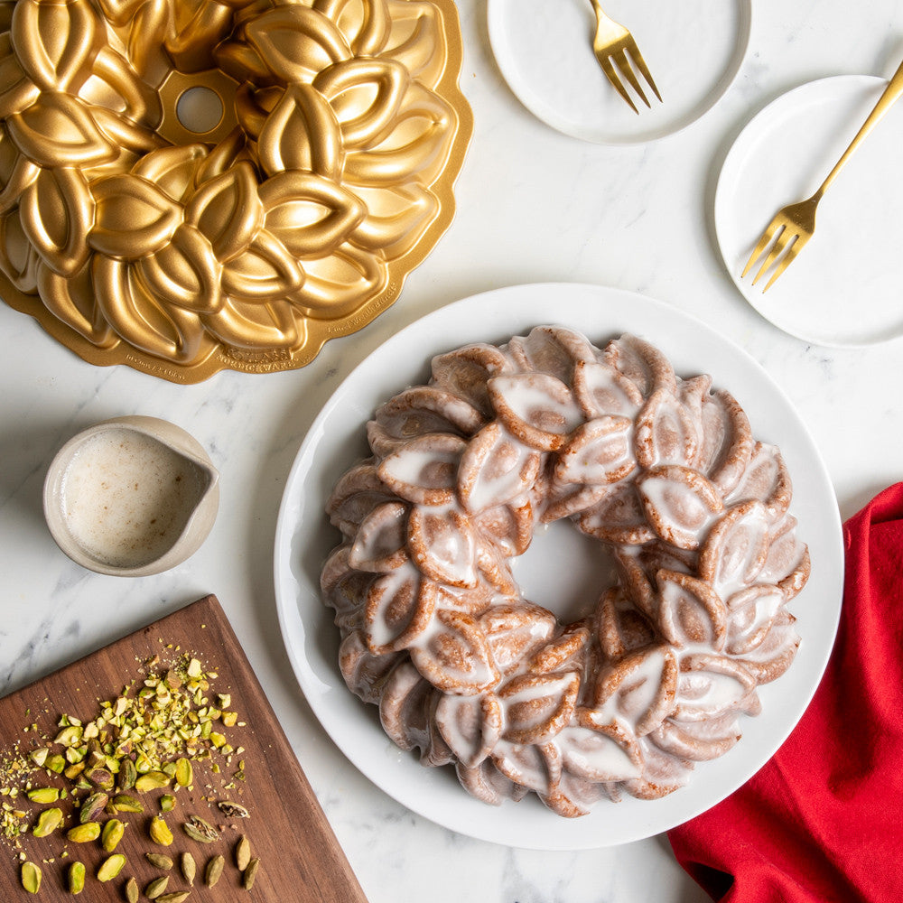 Nordic Ware Gugelhupfform Lorbeerkranz / Laurel Wreath Bundt Gold - Aluguss - ø 27 cm