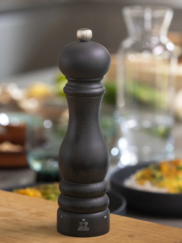 Pfeffer, Salz und Gewürze