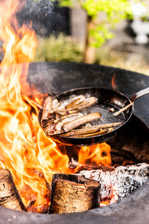 Forged Bratpfanne Carbonstahl Ø 28 cm – geeignet für alle Wärmequellen – geeignet für BBQ
