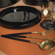 Cookinglife 6 Platzsets + 6 Untersetzer - Doppelseitig - Rund - Veganes Leder - Schwarz / Cognac - 12 Stück