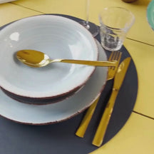 Cookinglife 6 Platzsets + 6 Untersetzer - Doppelseitig - Rund - Veganes Leder - Blau / Grau - 12 Stück