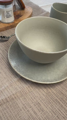 Broste Copenhagen Frühstücksset Nordic Marsh 12-teilig / 4 Personen - 4 Frühstückteller, 4 Schalen und 4 Tassen