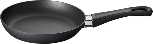 SCANPAN Bratpfanne Classic Induction ø 20 cm - geeignet für alle Wärmequellen - Standard Antihaftbeschichtung