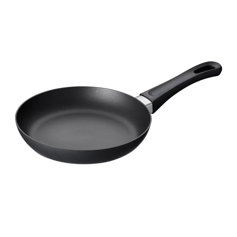 SCANPAN Bratpfanne Classic Induction ø 20 cm - geeignet für alle Wärmequellen - Standard Antihaftbeschichtung