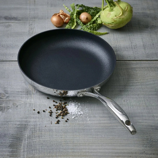 SCANPAN Bratpfanne HaptIQ ø 26 cm - geeignet für alle Wärmequellen - Standard-Antihaftbeschichtung