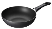 SCANPAN Wokpfanne Classic Induction ø 24 cm - geeignet für alle Wärmequellen - Standard Antihaftbeschichtung