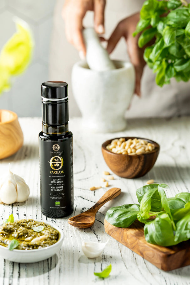 Yakelos Bio-Olivenöl extra vergine – 100 ml Probierpackung mit Olivenholzlöffel