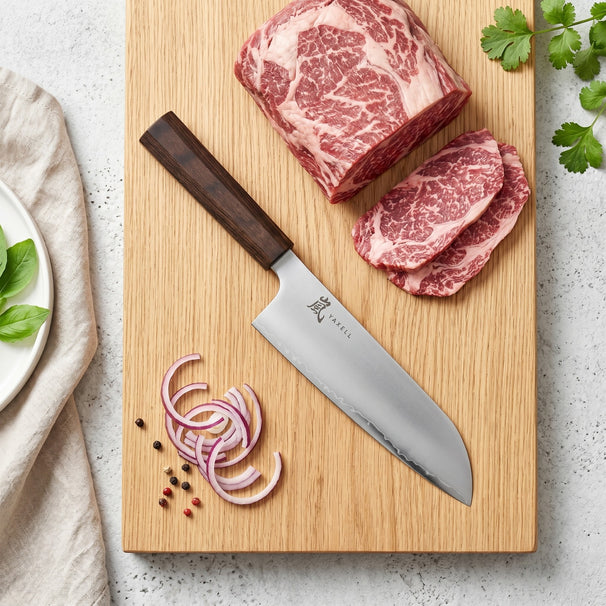 Yaxell Santokumesser Hana 16,5 cm – 3-lagiger Edelstahl – dunkelbrauner Pakkaholzgriff