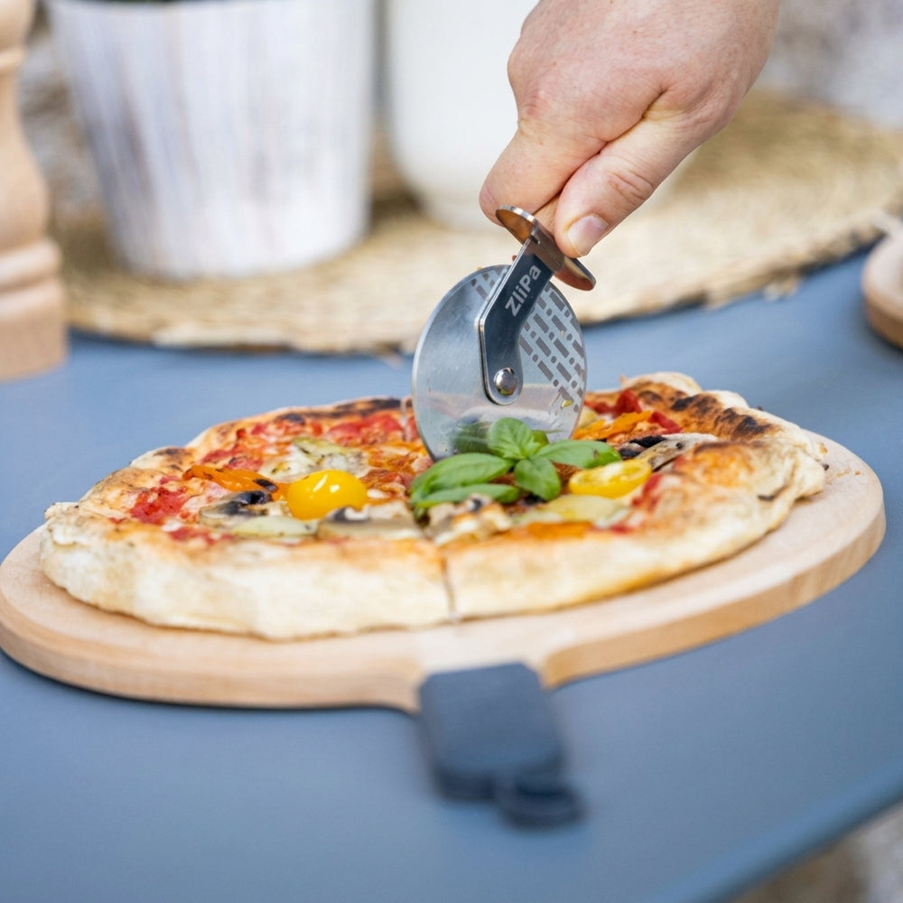 ZiiPa Servierbrett / Pizzabrett Sora Buchenholz Schiefer - ø 31 cm